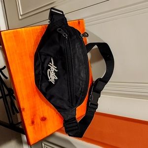 Harley  fanny pak